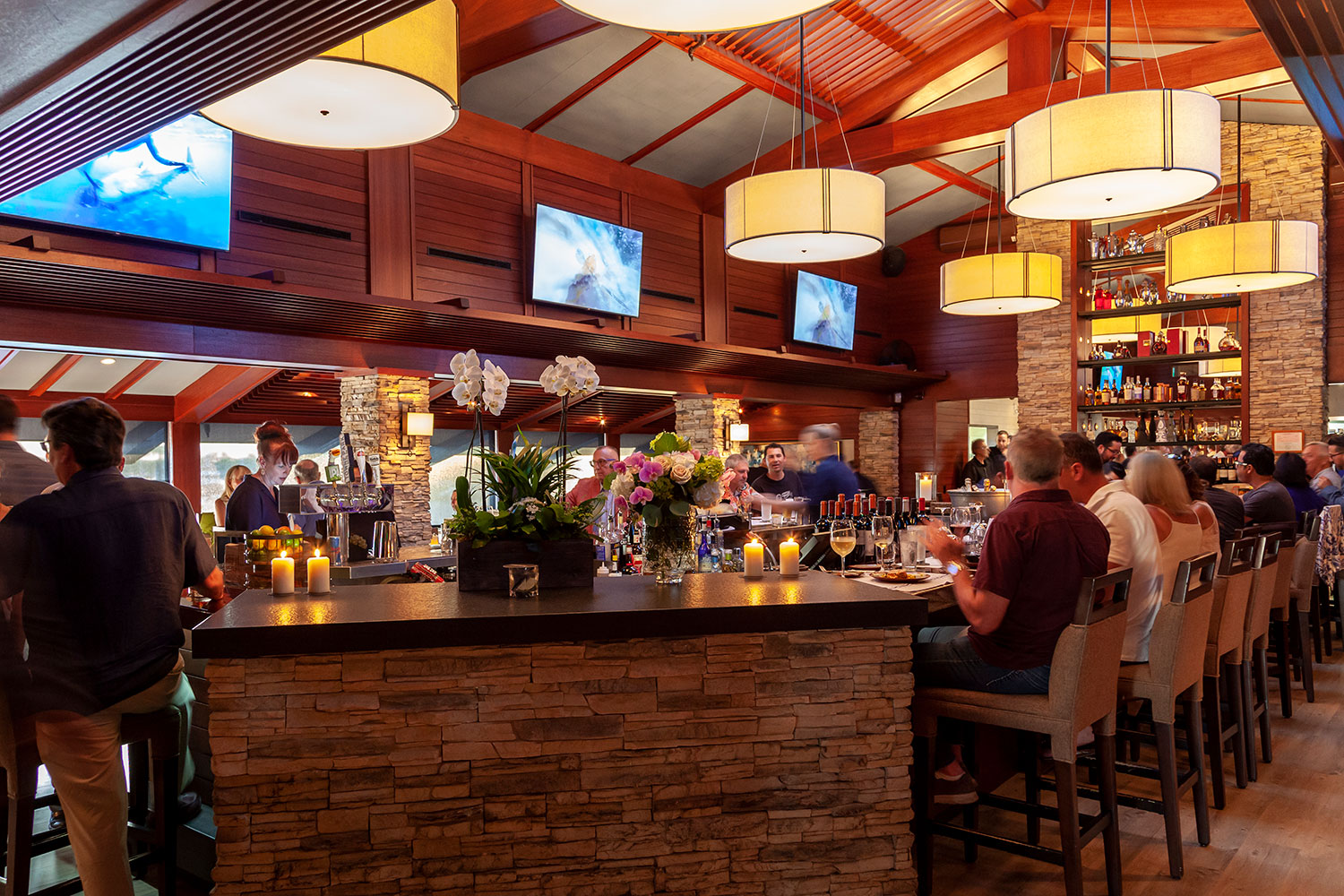 Tavern House KB | Newport Beach Electric Boats Rental | Duffy