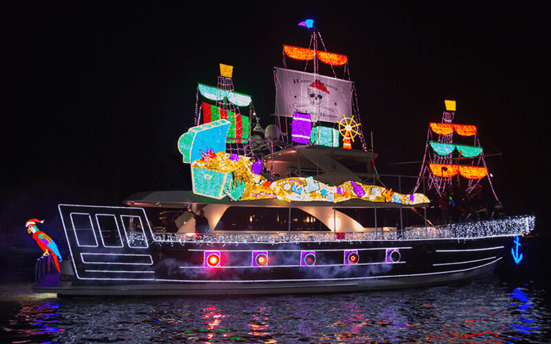 Vision Electric Boat Rental Christmas boat parade lido marina newport beach