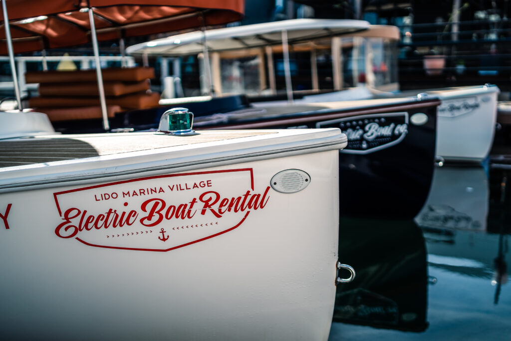 Duffy Boat Ride-style electric boating experience in Newport Beach